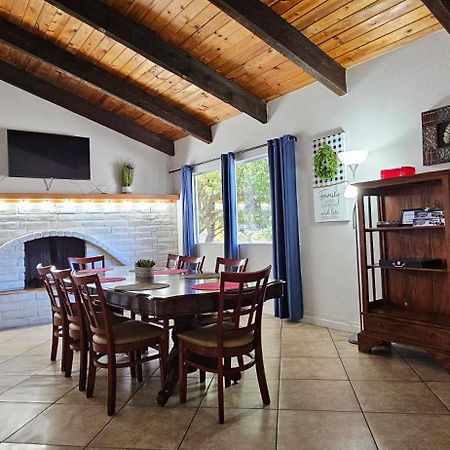 Rustic Warm Fireplace 5 Room Sleeps 16 Лас Вегас Екстериор снимка